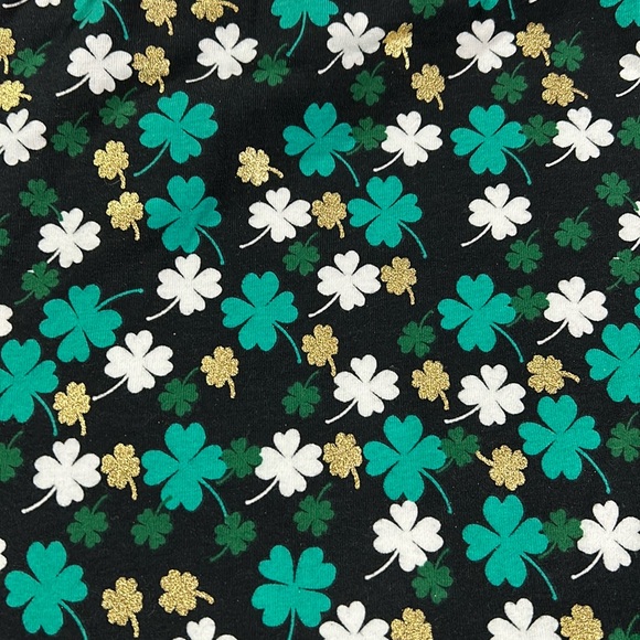 St. Patrick’s day outfit - Picture 1 of 7